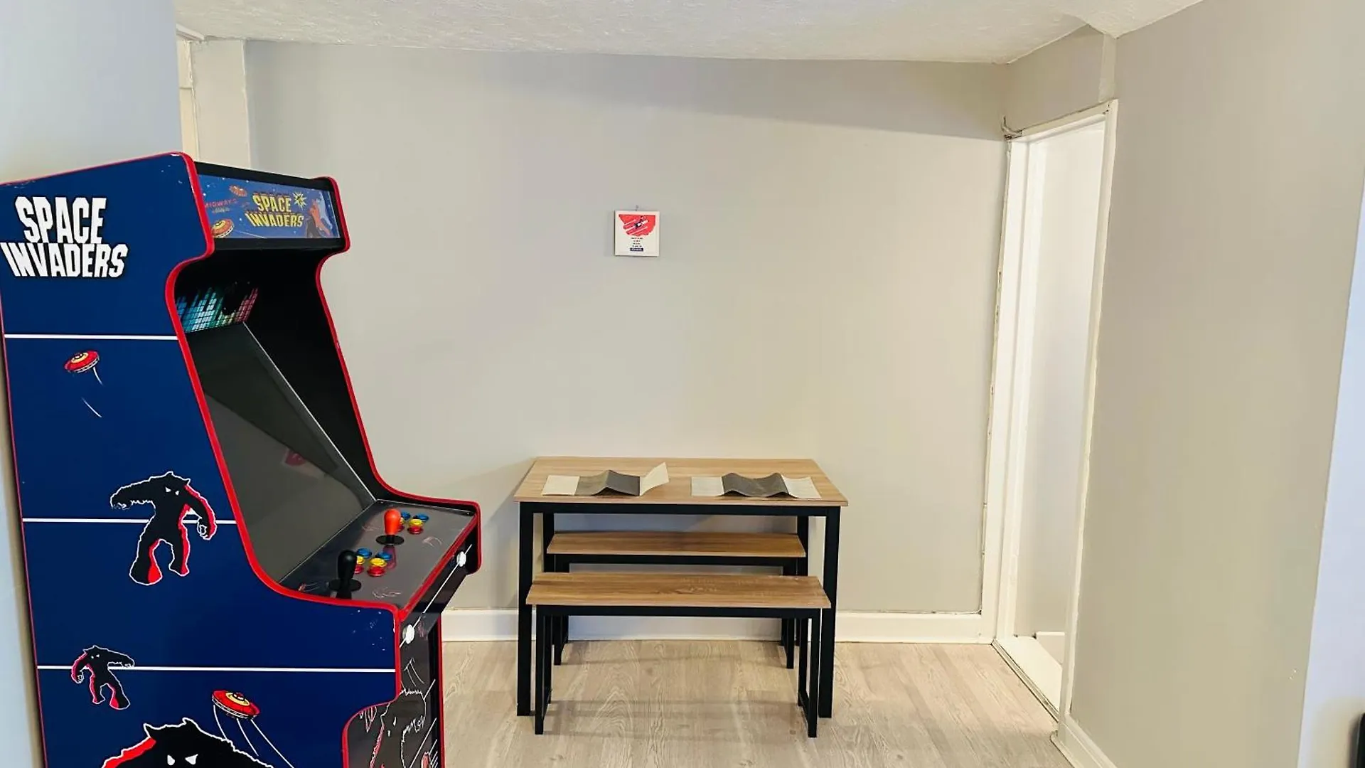 Apartment Central Brighton - 1 Bedroom Apartment, Sleeps 4
